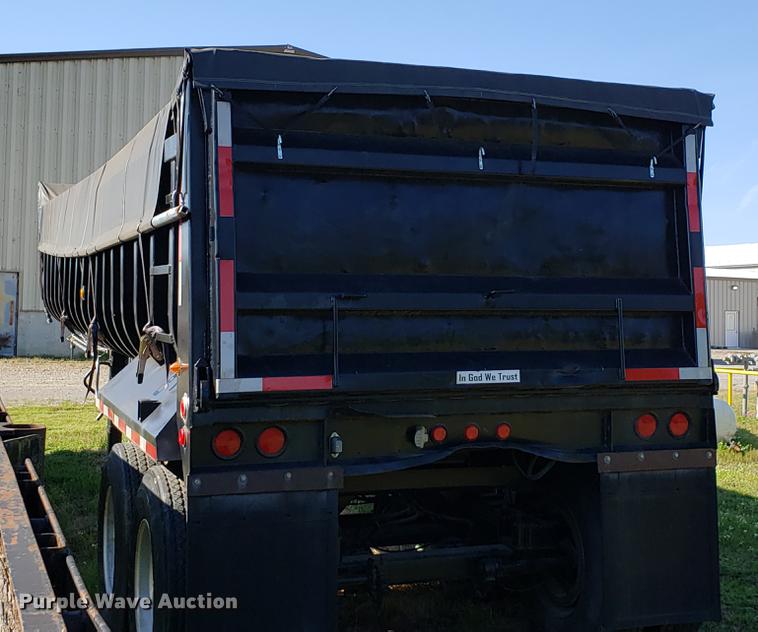 image for item EZ9821 2001 Fruehauf end dump trailer