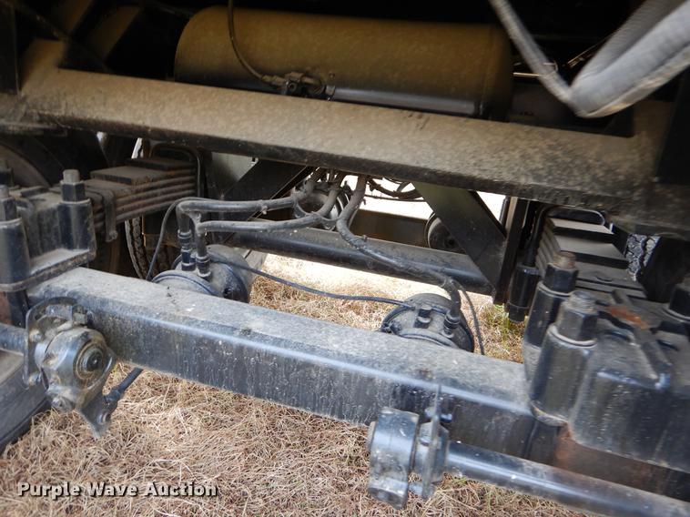 image for item EZ9821 2001 Fruehauf end dump trailer