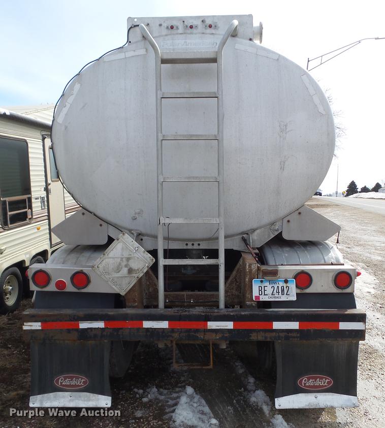 image for item L5737 1983 Polar tank trailer