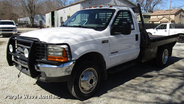 image for item DB6765 1999 Ford F450 Super Duty flatbed truck