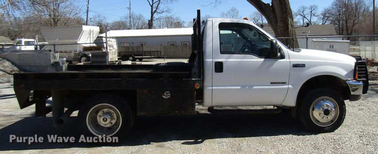 image for item DB6765 1999 Ford F450 Super Duty flatbed truck