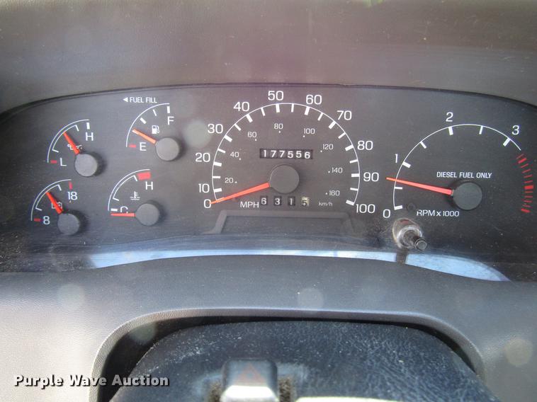 image for item DB6765 1999 Ford F450 Super Duty flatbed truck