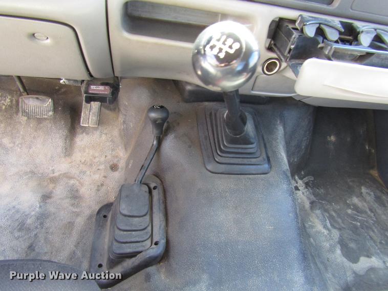 image for item DB6765 1999 Ford F450 Super Duty flatbed truck