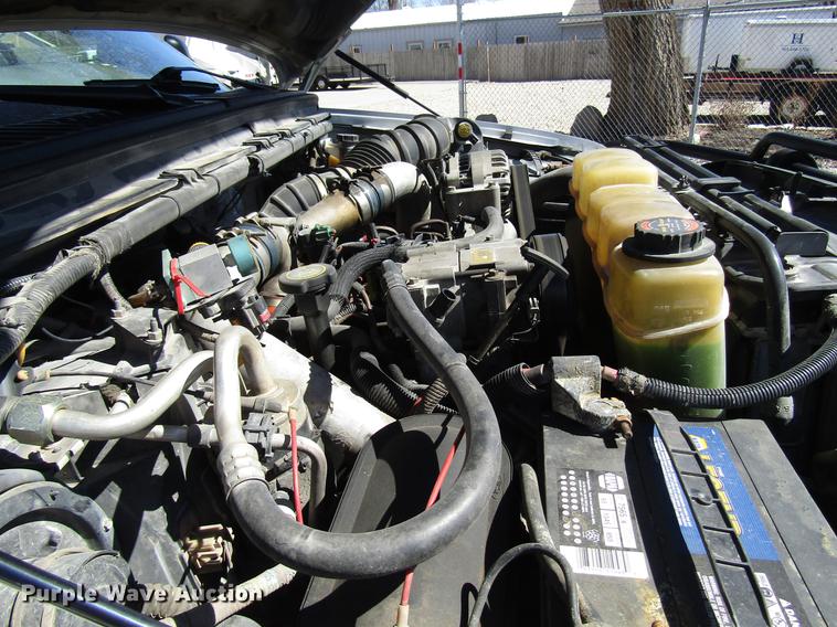 image for item DB6765 1999 Ford F450 Super Duty flatbed truck