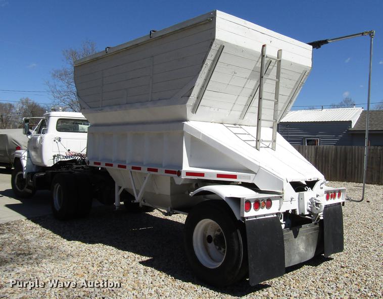 image for item DB6766 1975 International semi truck with Utility bottom dump trailer