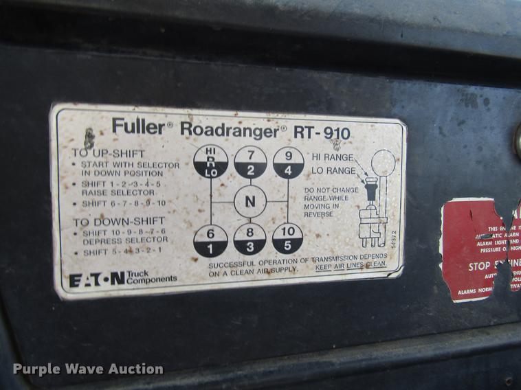 image for item DB6766 1975 International semi truck with Utility bottom dump trailer