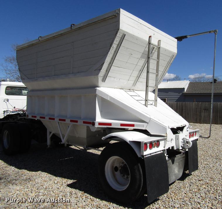 image for item DB6766 1975 International semi truck with Utility bottom dump trailer