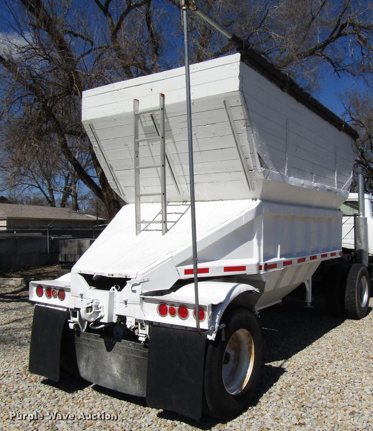 image for item DB6766 1975 International semi truck with Utility bottom dump trailer