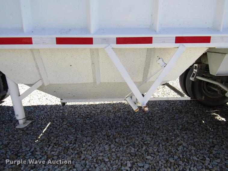image for item DB6766 1975 International semi truck with Utility bottom dump trailer