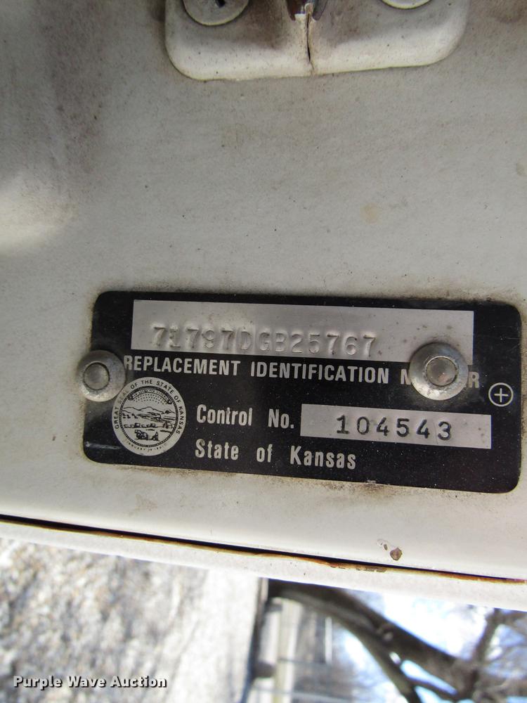 image for item DB6766 1975 International semi truck with Utility bottom dump trailer