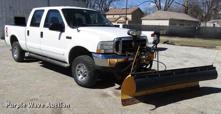 image for item DB6767 2003 Ford F250 Super Duty Crew Cab pickup truck