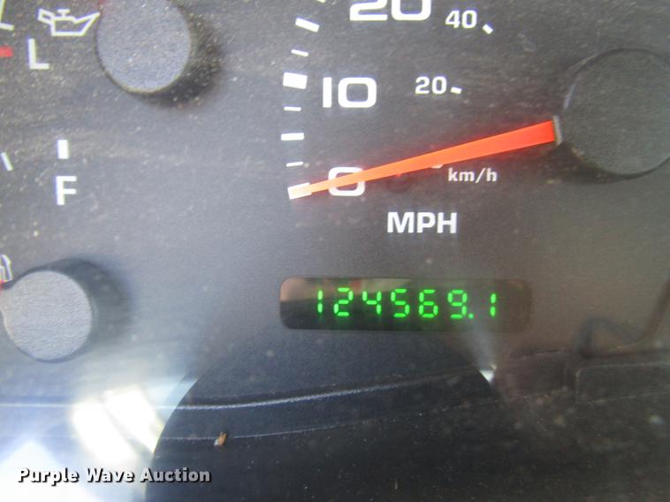 image for item DB6767 2003 Ford F250 Super Duty Crew Cab pickup truck