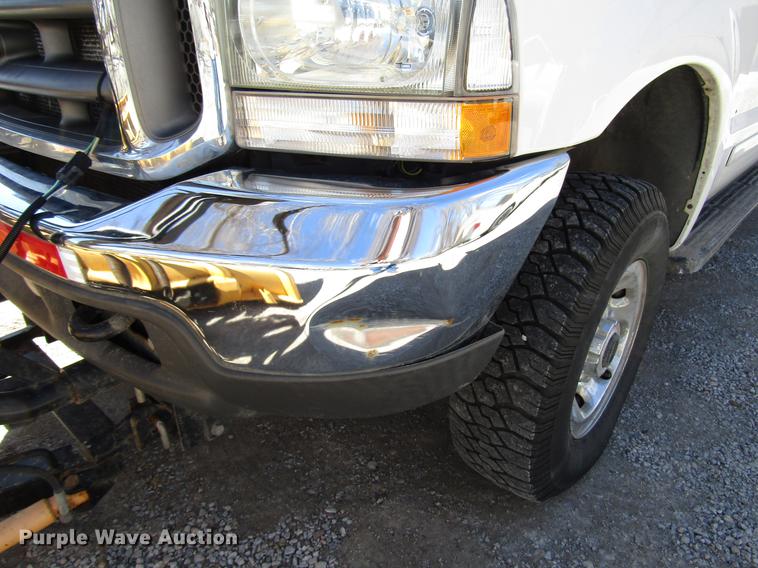 image for item DB6767 2003 Ford F250 Super Duty Crew Cab pickup truck