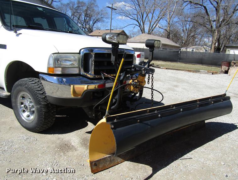 image for item DB6767 2003 Ford F250 Super Duty Crew Cab pickup truck