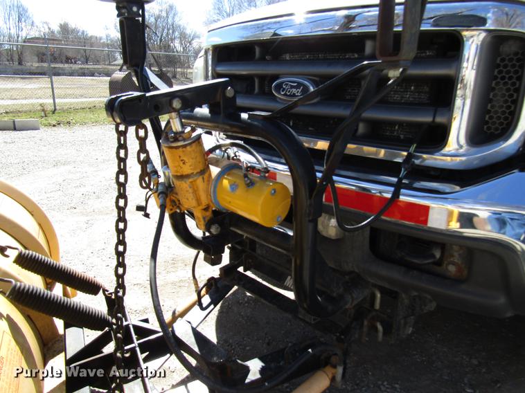 image for item DB6767 2003 Ford F250 Super Duty Crew Cab pickup truck