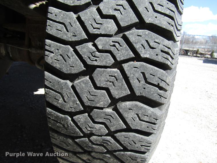 image for item DB6767 2003 Ford F250 Super Duty Crew Cab pickup truck