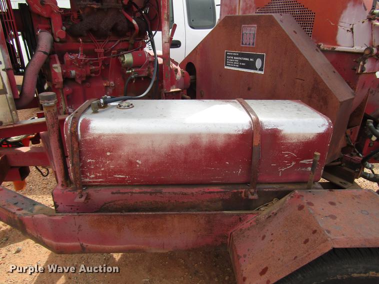 image for item DB6881 Olathe 986 chipper