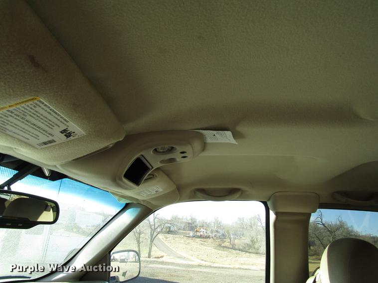 image for item DB6890 2004 GMC Sierra 1500 Ext. Cab pickup truck