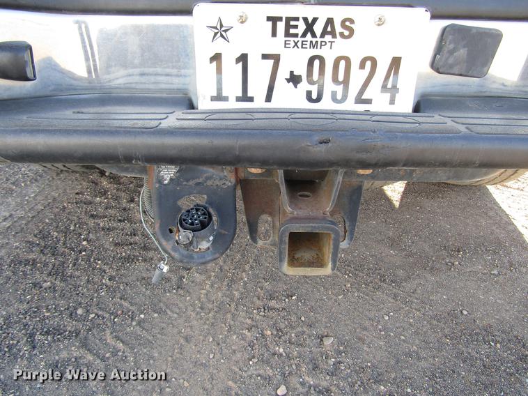 image for item DB6890 2004 GMC Sierra 1500 Ext. Cab pickup truck