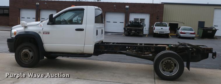 image for item DB8835 2010 Dodge Ram 5500HD pickup truck cab and chassis