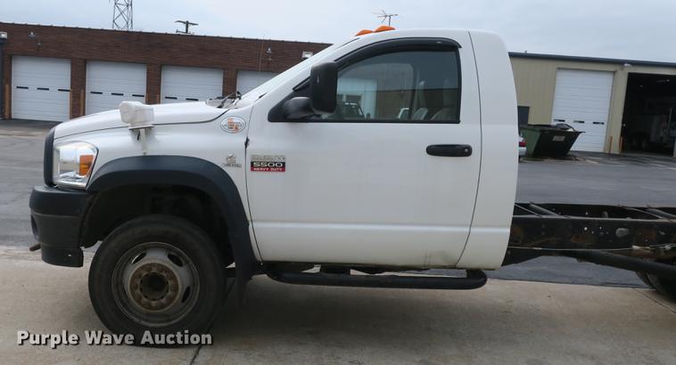 image for item DB8835 2010 Dodge Ram 5500HD pickup truck cab and chassis