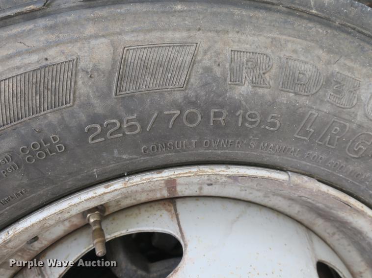 image for item DB8835 2010 Dodge Ram 5500HD pickup truck cab and chassis