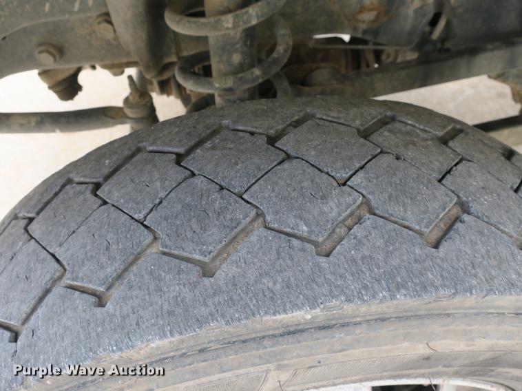 image for item DB8835 2010 Dodge Ram 5500HD pickup truck cab and chassis