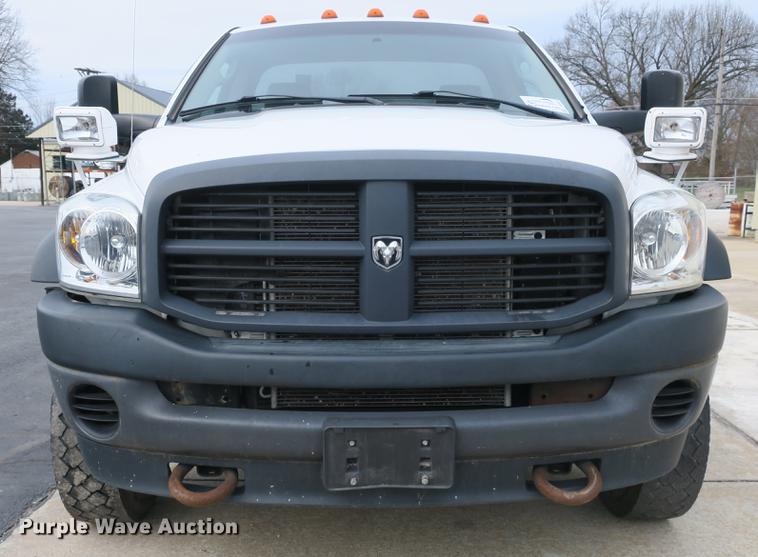 image for item DB8835 2010 Dodge Ram 5500HD pickup truck cab and chassis