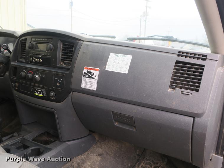 image for item DB8835 2010 Dodge Ram 5500HD pickup truck cab and chassis