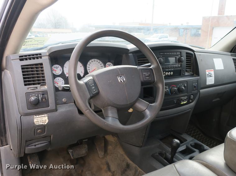 image for item DB8835 2010 Dodge Ram 5500HD pickup truck cab and chassis