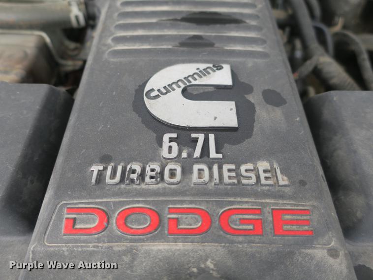 image for item DB8835 2010 Dodge Ram 5500HD pickup truck cab and chassis