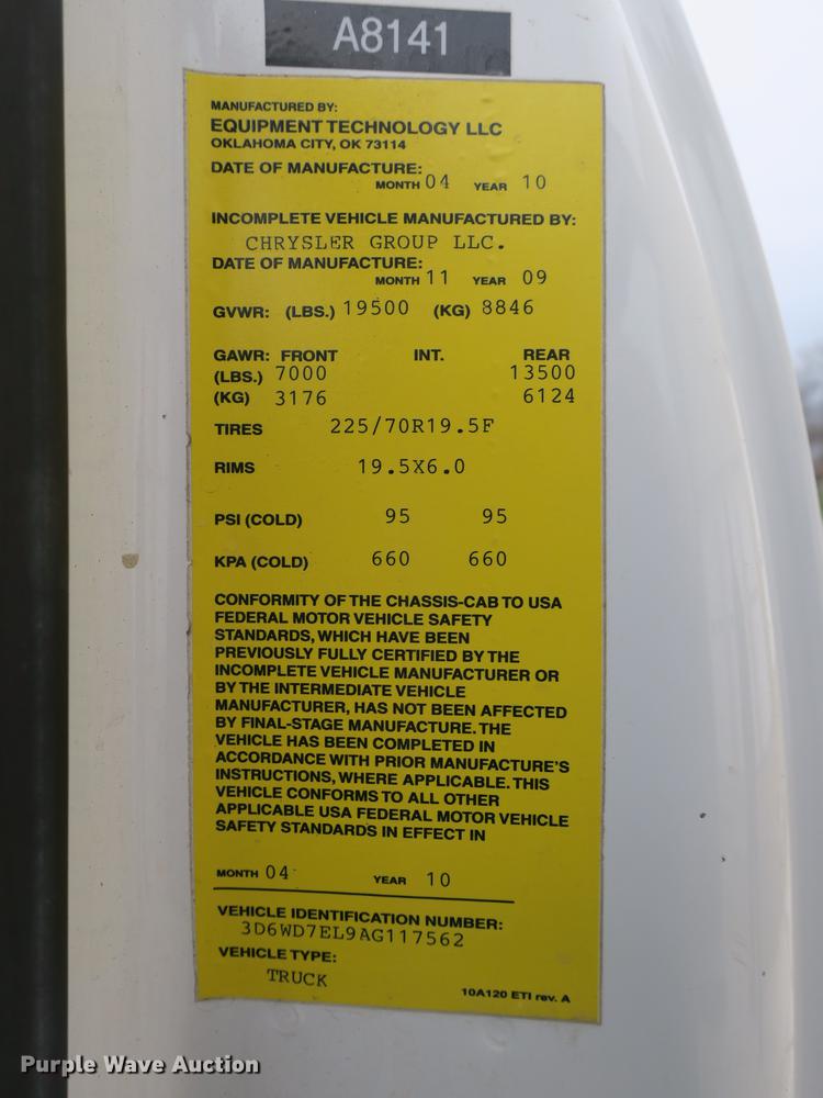 image for item DB8835 2010 Dodge Ram 5500HD pickup truck cab and chassis