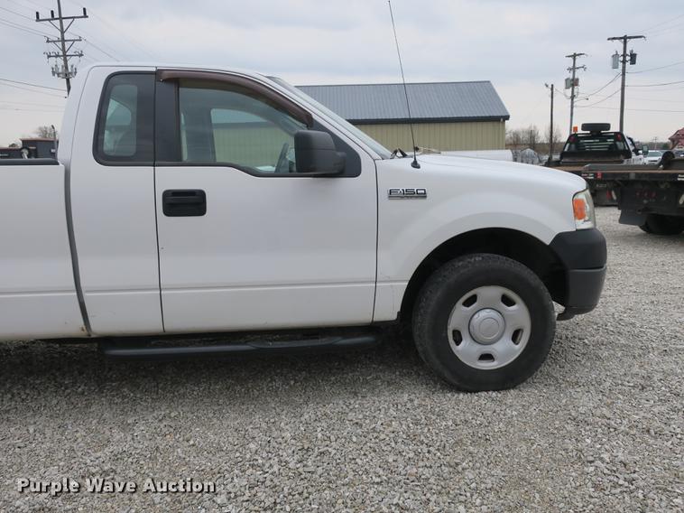 image for item DB8836 2007 Ford F150 XL pickup truck