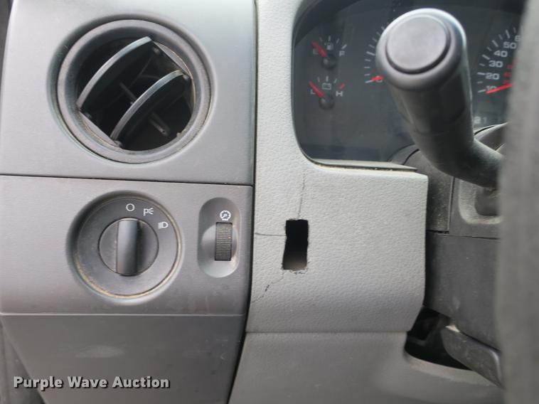 image for item DB8836 2007 Ford F150 XL pickup truck