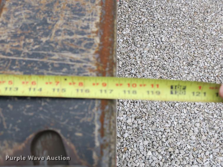 image for item DB8837 1999 Ford F350 Super Duty flatbed pickup truck