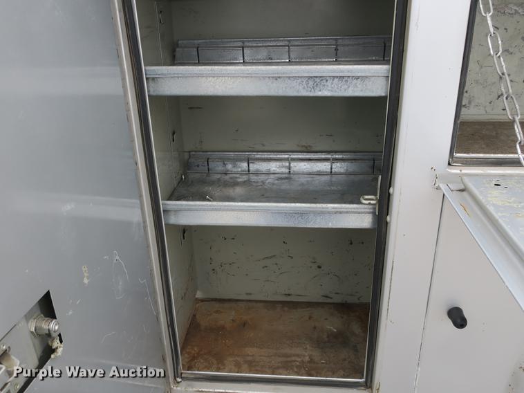 image for item DB8906 2003 Ford F350 Super Duty utility bed pickup truck