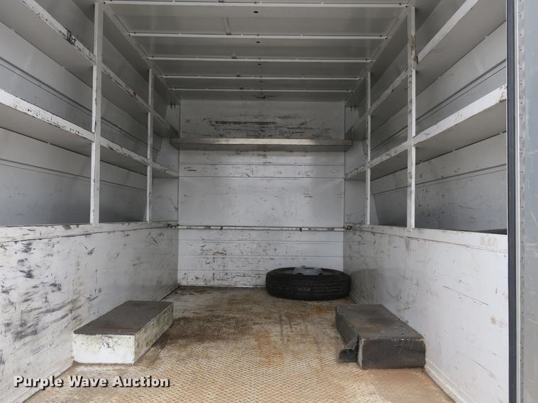 image for item DB8906 2003 Ford F350 Super Duty utility bed pickup truck