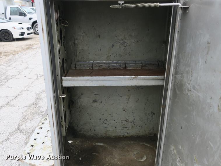 image for item DB8906 2003 Ford F350 Super Duty utility bed pickup truck