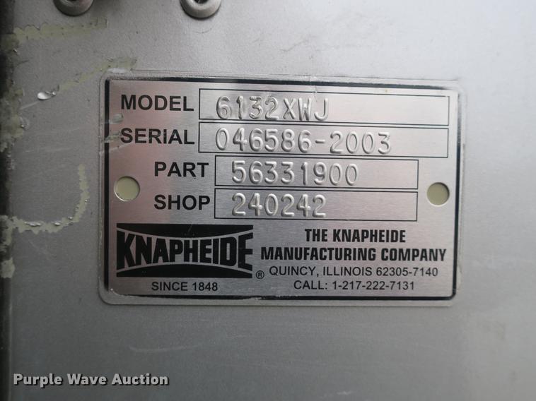 image for item DB8906 2003 Ford F350 Super Duty utility bed pickup truck