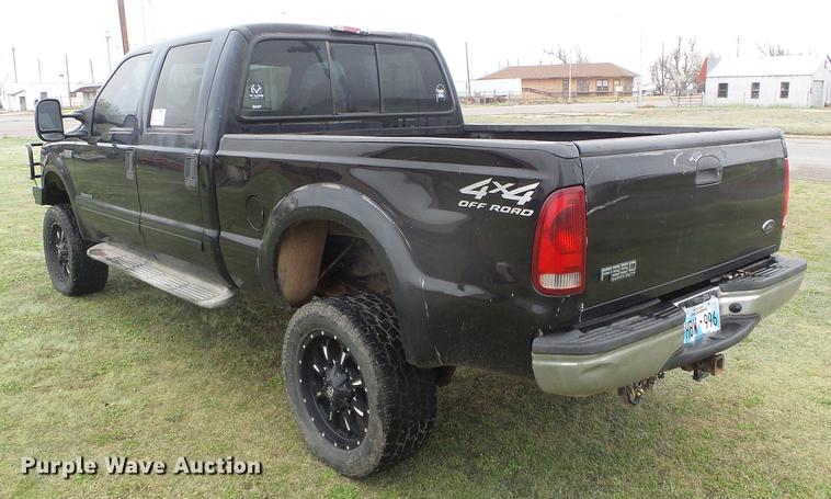 image for item DC5249 2001 Ford F350 Super Duty Lariat Crew Cab pickup truck