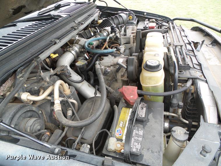 image for item DC5249 2001 Ford F350 Super Duty Lariat Crew Cab pickup truck