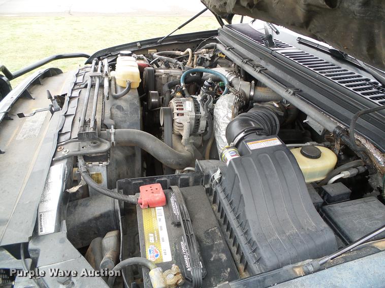 image for item DC5249 2001 Ford F350 Super Duty Lariat Crew Cab pickup truck