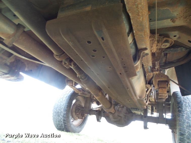 image for item DC5249 2001 Ford F350 Super Duty Lariat Crew Cab pickup truck