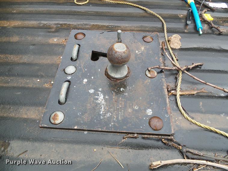 image for item DC5249 2001 Ford F350 Super Duty Lariat Crew Cab pickup truck