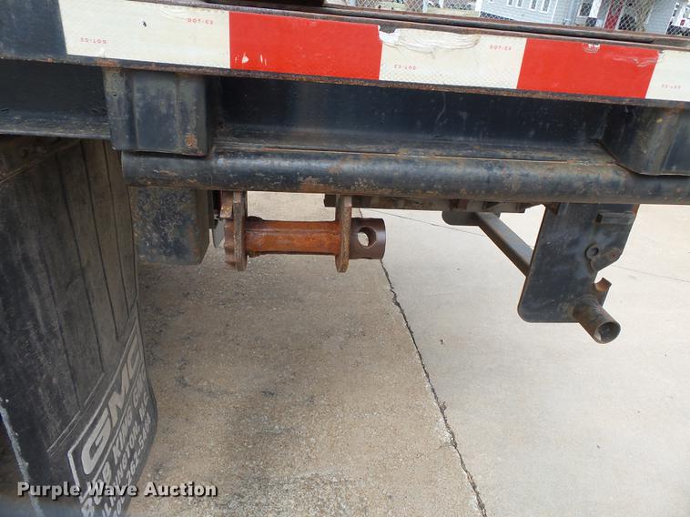 image for item DD2317 1996 GMC Top Kick C6500 flat dump bed truck