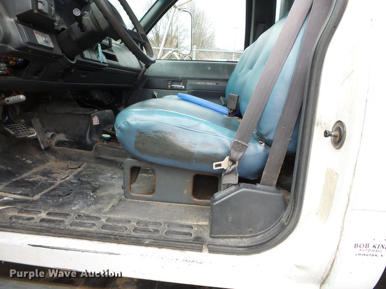 image for item DD2317 1996 GMC Top Kick C6500 flat dump bed truck