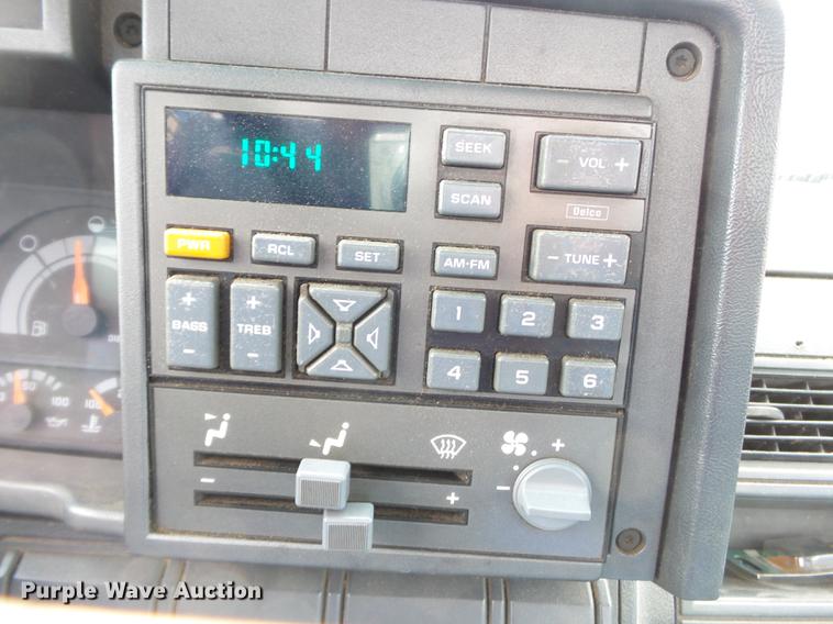 image for item DD2317 1996 GMC Top Kick C6500 flat dump bed truck