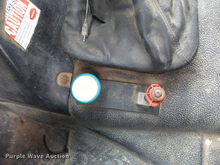 image for item DD2317 1996 GMC Top Kick C6500 flat dump bed truck