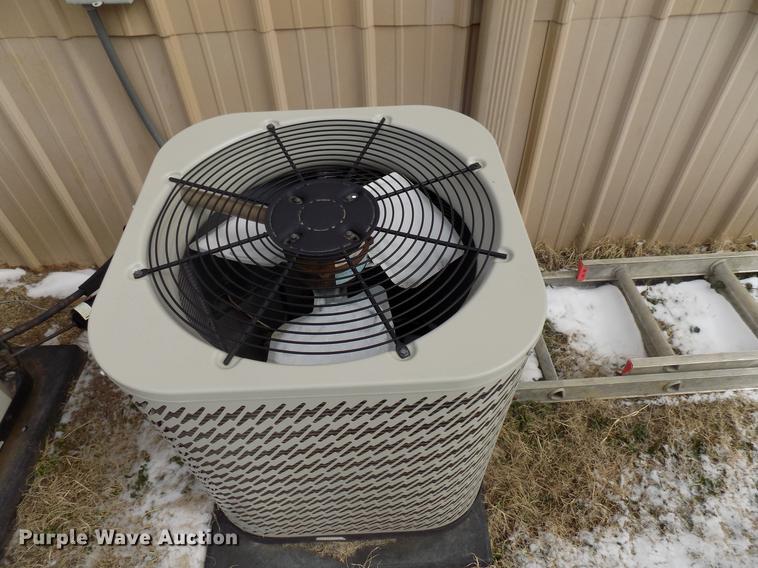 image for item DD3683 2006 Modular housing