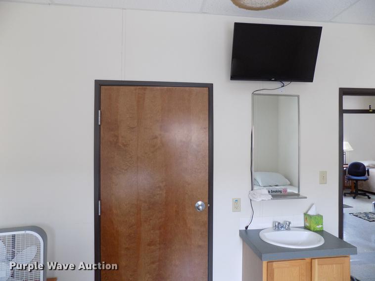 image for item DD3683 2006 Modular housing